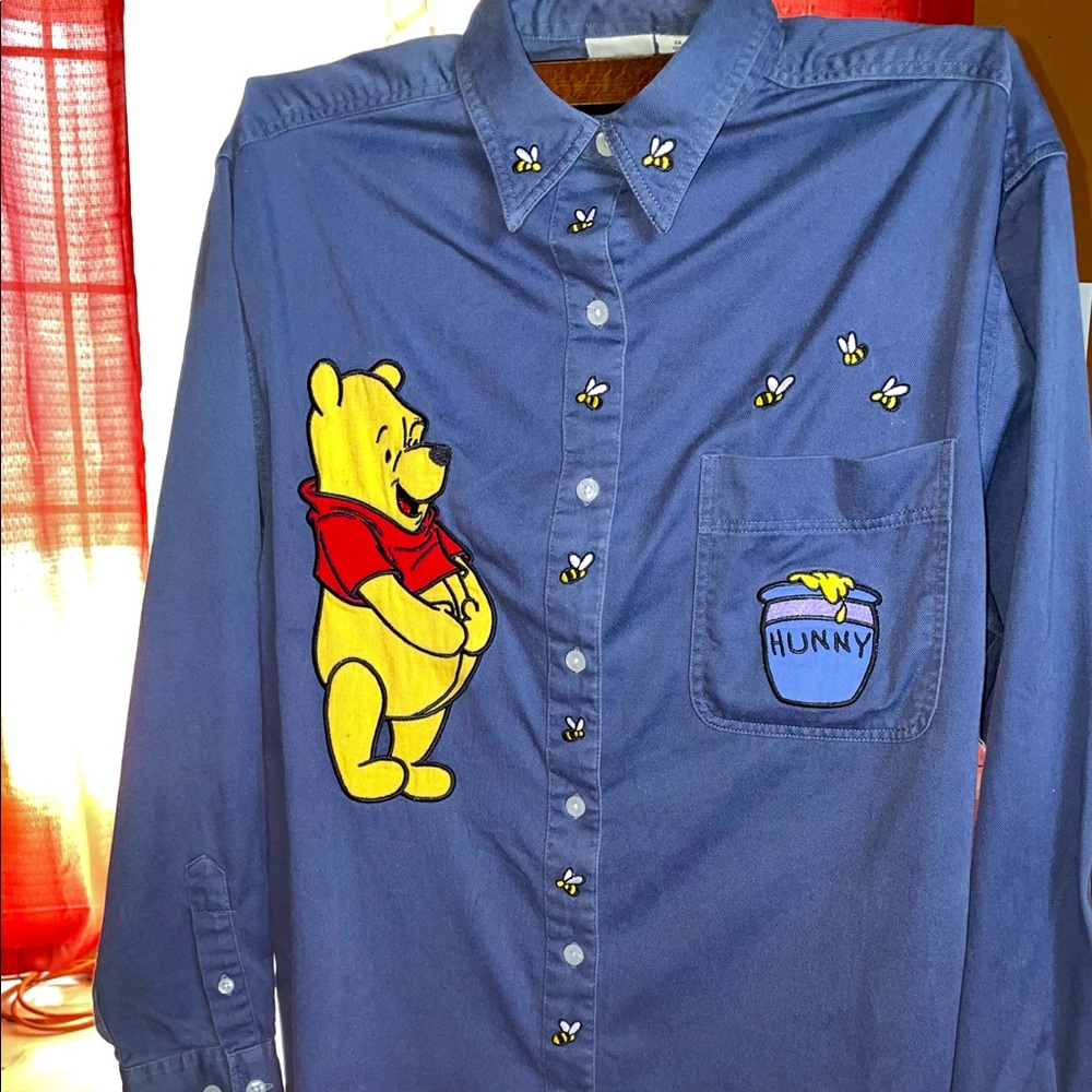 VINTAGE DISNEY WINNIE THE POOH BUTTON DOWN SHIRT